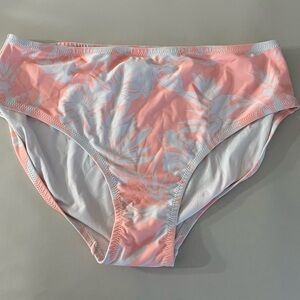 Beautiful peach leaf print high waisted swimsuit bottoms 1X  17
